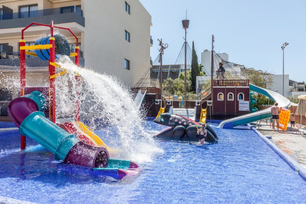 Kinderclub Pool - Zafiro Palmanova 